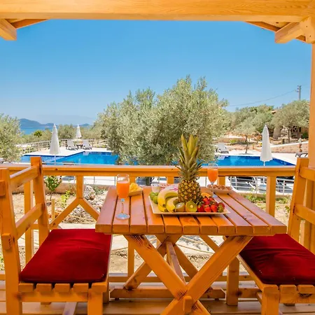 Doganin Ruhu & Bungalow Hébergement de vacances Kaş